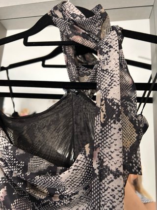 Conjunto Zara estampado serpiente