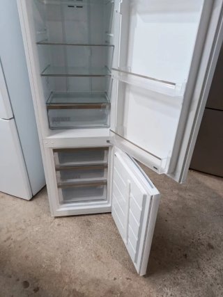 Nevera Combi Estrecha Midea Garantía + Transporte