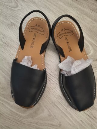 Sandalias Menorquinas azul marino Talla 36