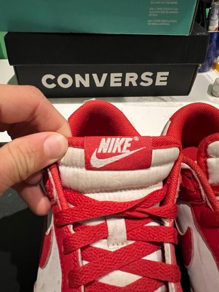 Nike SB Dunk Low Rojas y Blancas