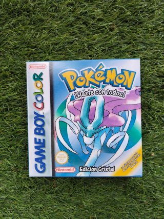 Scatola Pokémon Cristallo per Game Boy Color da leggere