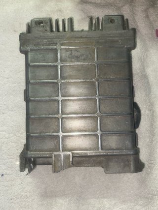 Centralita ECU Bosch Motronic BMW K100RS