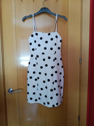 Vestidos y monos para verano.