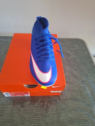 Botas de fútbol niño  Nike JR SUPERFLY 10 CLUB núm
