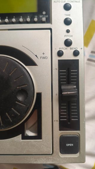 Reproductor DJ Gemini CDJ-20