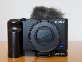 Cámara compacta Sony ZV-1 + Extras