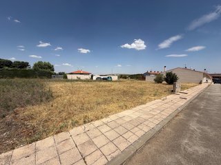 Se vende parcela de 200 m2 urbanizable en Doñinos