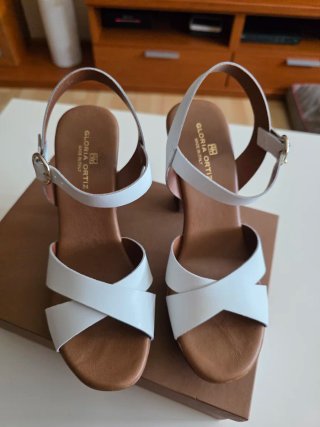 Sandalias Gloria Ortiz Talla 37