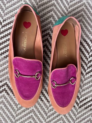 Zapatos Hobby ante verde, naranja y rosa