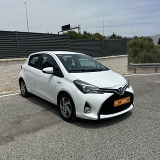 Toyota Yaris 2016