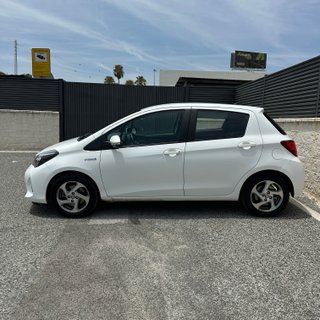Toyota Yaris 2016