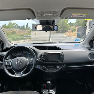 Toyota Yaris 2016