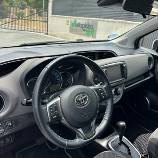 Toyota Yaris 2016
