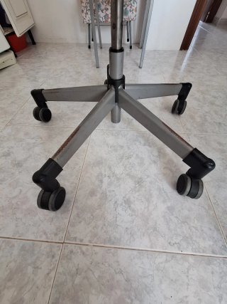 Silla de oficina Steelcase PC2001542 - Para repara
