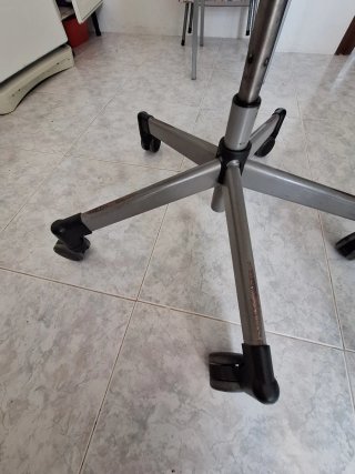 Silla de oficina Steelcase PC2001542 - Para repara