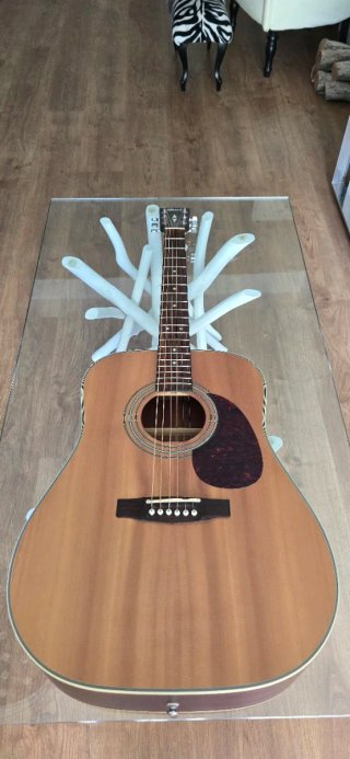 Guitarra Acústica Cort Marrón