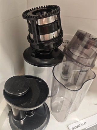 Licuadora SilverCrest Slow Juicer SSJ 150 A1