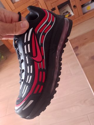 Zapatillas Nike Air Max Tavas Negras Rojas