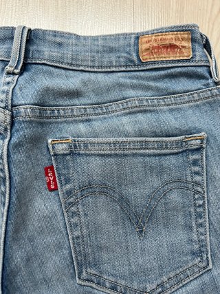Bermudas vaqueras Levi's azules