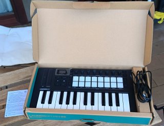 Novation Launchkey Mini 25 Controller