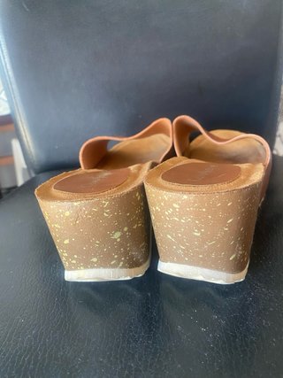 Sandalias de cuña verano marrones
