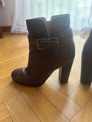 Botines Uterqüe tacón hebilla piel marrón