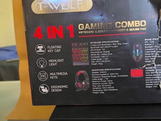 Mega Bundle Mouse, Tastiera, Cuffie e Tappetino