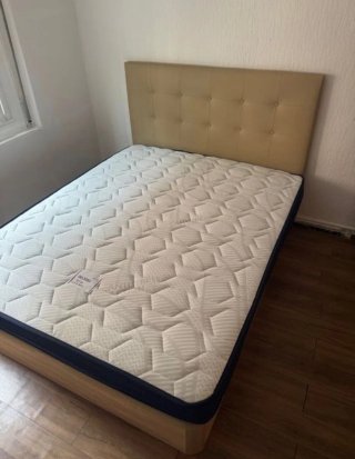 cama y colchón