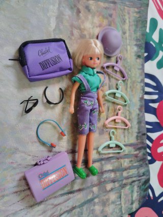 Muñeca Chabel con accesorios
