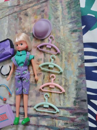 Muñeca Chabel con accesorios
