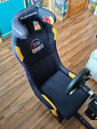 Playseat Evolution PRO Red Bull Racing Esports
