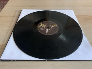 VINILO ( MAXI ) NIKO “ LUCHANDO POR SER ALGUIEN”