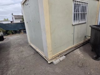 Caseta Panel Sándwich Beige/Blanco