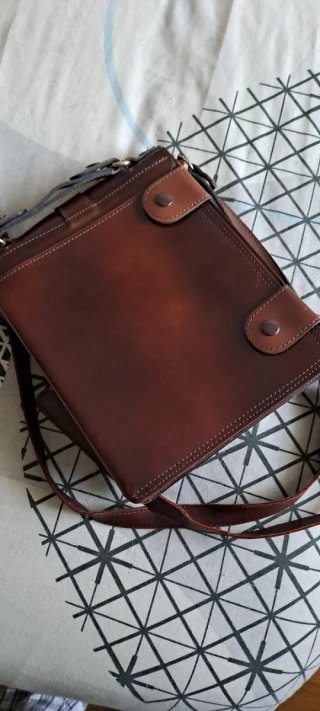 Bolso piel sintética marrón