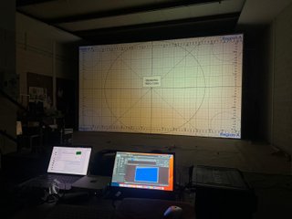 Pantalla Proyección Plateada 3D + Gafas