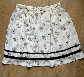 Falda Naf Naf Talla 36 Estampado Floral