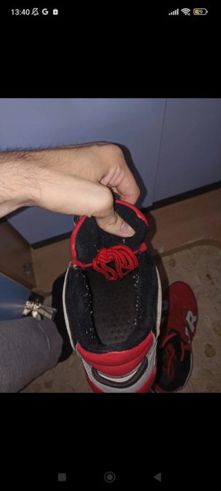 Zapatillas Jordan Rojas y Blancas