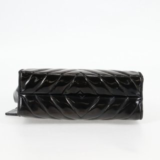CHANEL V Stitch Shoulder Bag Enamel Black CC Auth