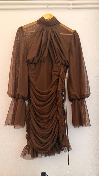Vestido mini tul marrón fruncido