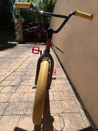 Bicicleta BMX GT SLAMMER