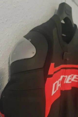 Mono Moto Dainese Negro/Rojo Talla 54