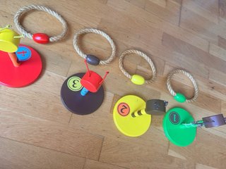 Juego de puntería de madera con anillas para bebes