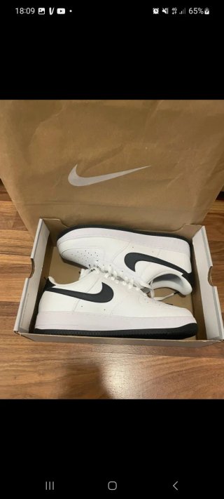 Nike Air Force 1 '07 Blancas Negras