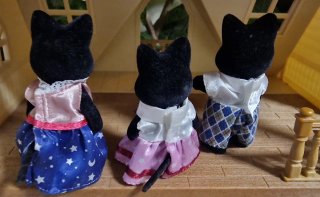 Familia Gato Medianoche Sylvanian Families