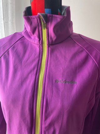 Chaqueta deportiva Columbia Morada Talla M