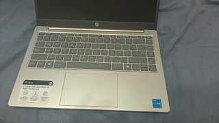 HP Laptop de 14- 8GB RAM - 63GB Nueva sin uso