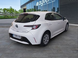 Toyota Corolla 125H Business E-CVT 90 kW (122 CV)