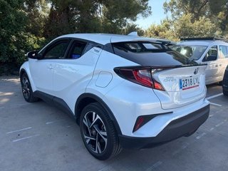 Toyota C-HR 1.8 125H Advance 90 kW (122 CV)