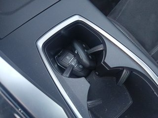 Peugeot 3008 Hybrid GT eDCS6 100 kW (136 CV)