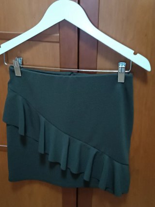 Falda pantalón verde talla S